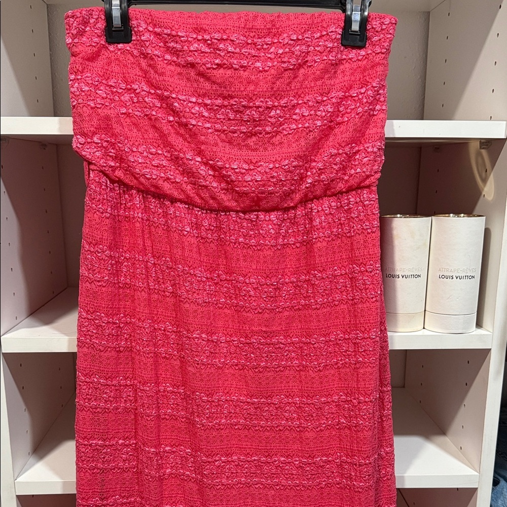 Elegant Pink Lace Strapless Dress
